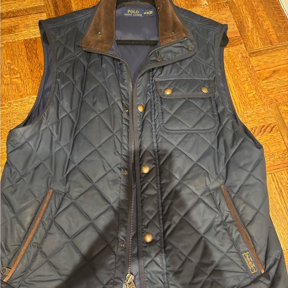 Ralph Lauren Men's Quilted Blue Vest - Picture 2 of 12